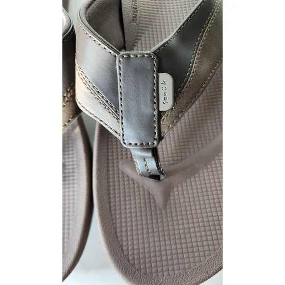 Sanuk Mens Cosmic Seas h2o Leather Brown 12 NWT Water Friendly Comfort Flip Flop