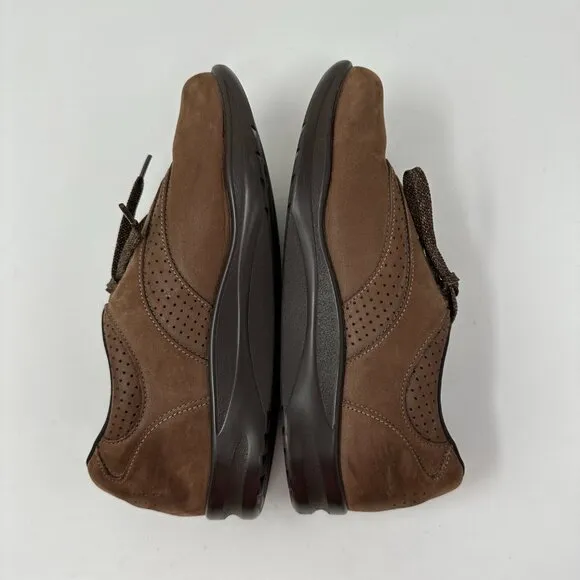 SAS Walking Shoes Women's Size 9W Casual Lace Up Shoes Brown