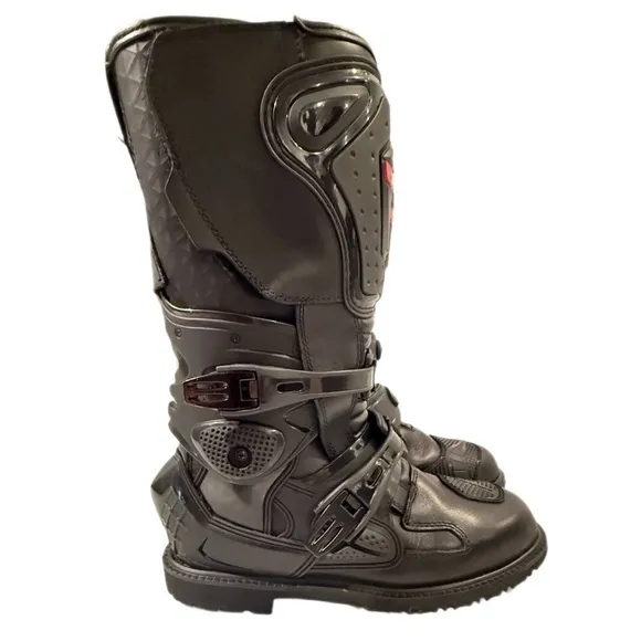 Sedici Waterproof Motorcycle Boots - Size 10