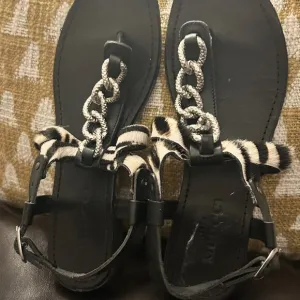 Sesto Meucci Sandals