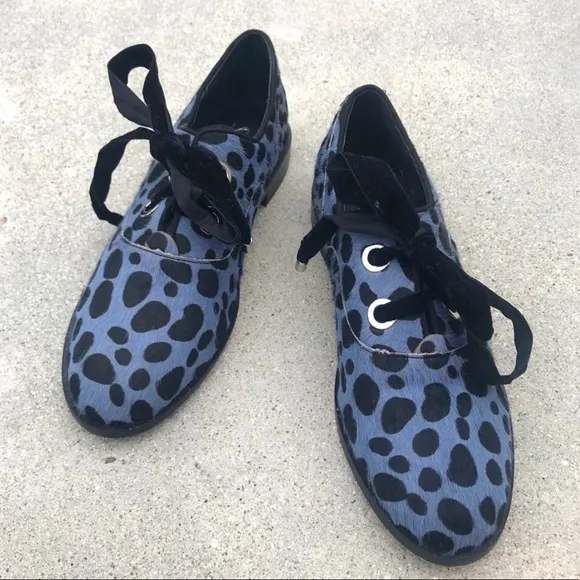 Shelly’s London pony hair Oxfords leopard print flats Black blue animal cow fur