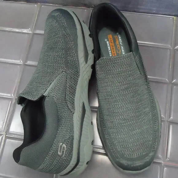 SIZE 10.5. Skechers Relaxed Fit Air- Cooled sneakers.
