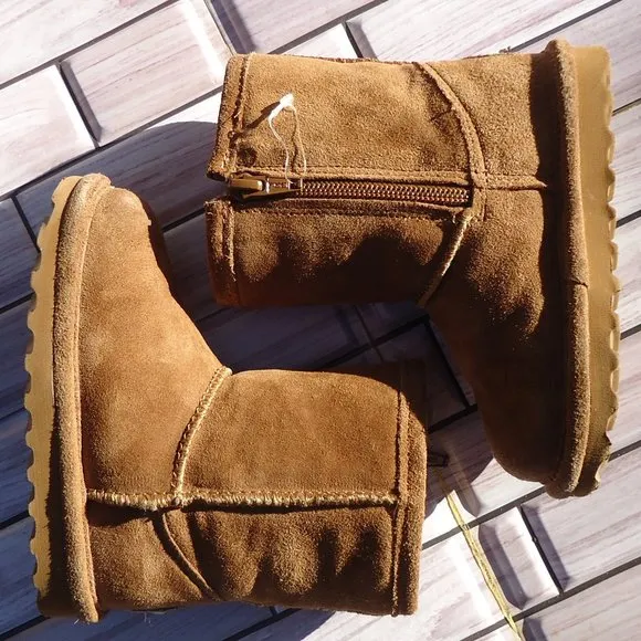 SIZE 7. BearPaw Elle toddler suede leather winter boots.