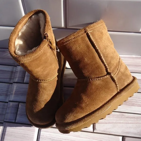 SIZE 7. BearPaw Elle toddler suede leather winter boots.