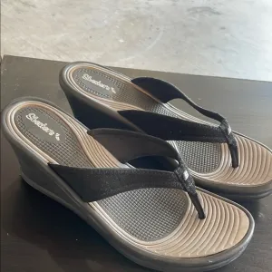 Skechers Black Wedge Sandals with Textured Footbed