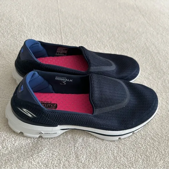 Skechers Go Walk 3 Comfort Slip-On Navy Blue Size 9