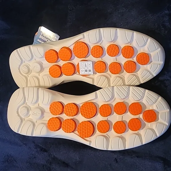 Skechers Go Walk 6 (Men ) NEW
