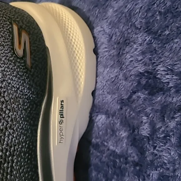 Skechers Go Walk 6 (Men ) NEW