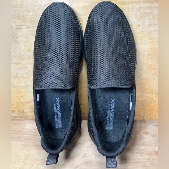 Skechers Go Walk Max Mens Size 9 Slip On Shoes Sneakers Black 54600