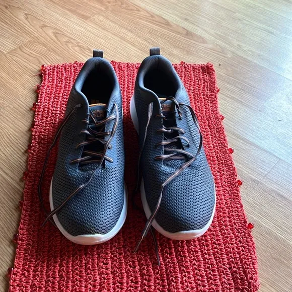 Skechers Men’s Go Walk 54601 Gray/Orange Running Shoes Sneakers Sz 10 Preowned