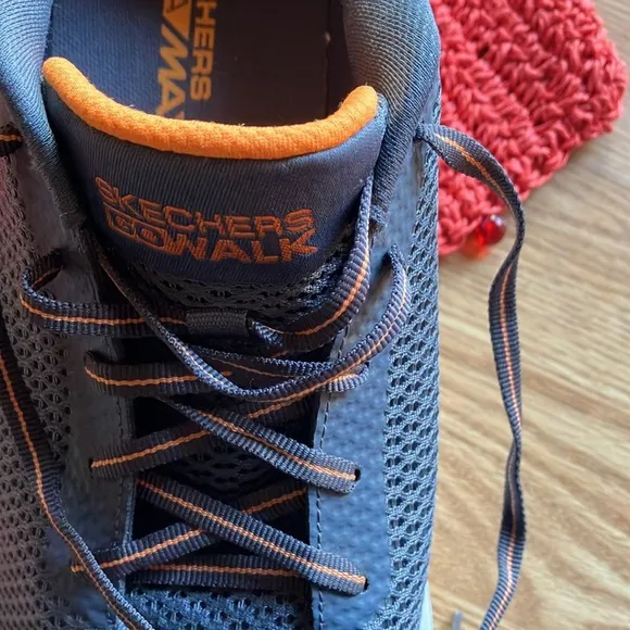 Skechers Men’s Go Walk 54601 Gray/Orange Running Shoes Sneakers Sz 10 Preowned