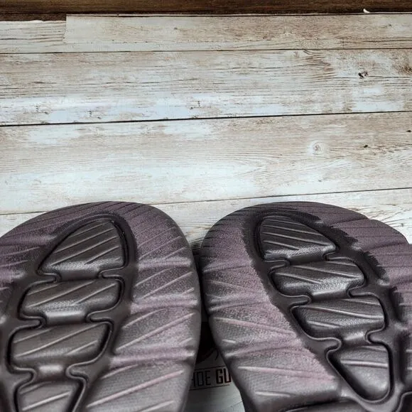 Skechers Men's Size 10 Go Walk 5 Relax Foamies Clog Brown Faux Fur Slides