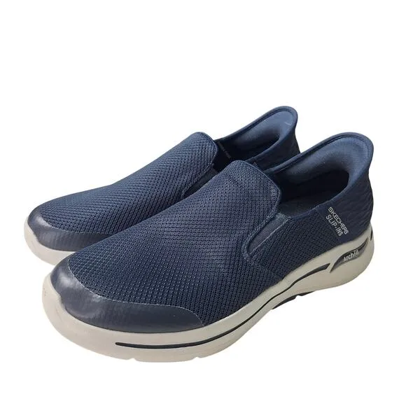Skechers Shoes Mens 11 Go Walk Arch Fit Slip-Ins Hands Free Comfort Sneakers