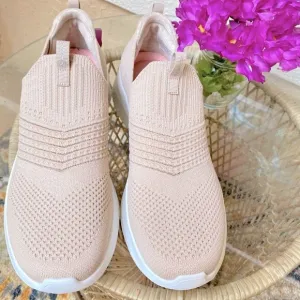 SKECHERS STRETCH FIT AIR COOLED MEMORY FOAM SNEAKERS 9 TAUPE