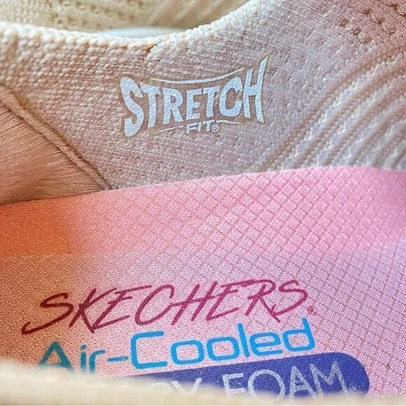 SKECHERS STRETCH FIT AIR COOLED MEMORY FOAM SNEAKERS 9 TAUPE