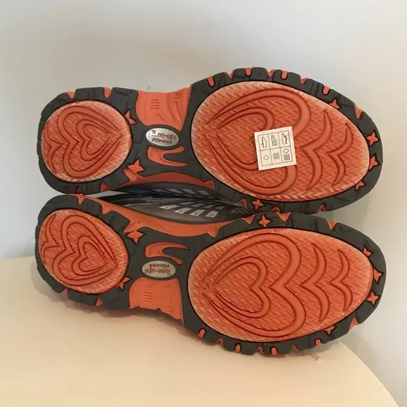 Skechers Tone Up Sneakers for Legs, Calves, Butt ( DVD, manual, extra laces)