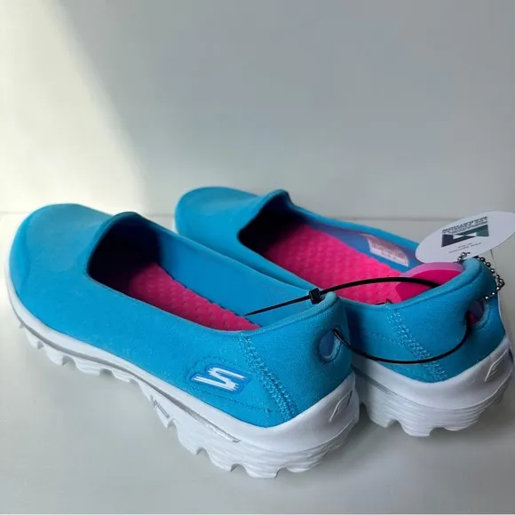 Skechers Women's Go Walk 2 Go Ga Mat Slip On Activewear Sneaker Blue Size8