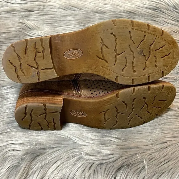 Sofft Brooklee Brown Suede Ankle Boots size 9.5