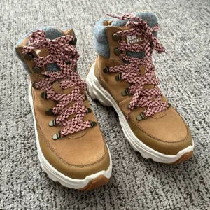 Sorel Boots. Waterproof
