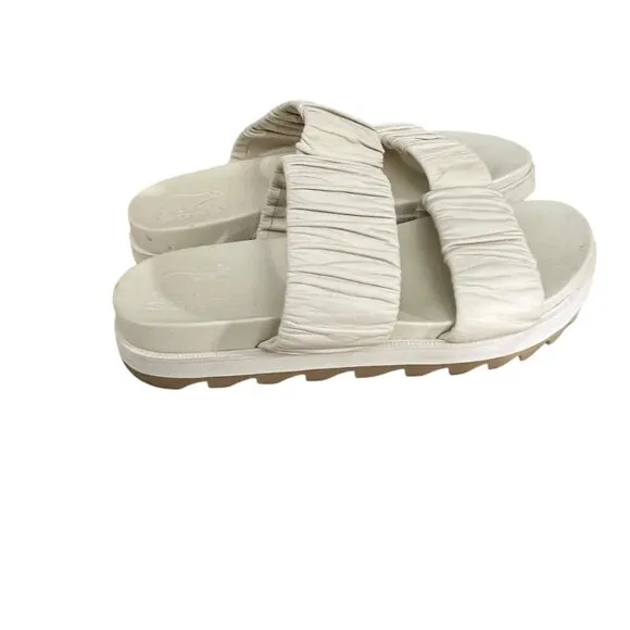 Sorel Cream Roaming Two Strap Slide Ruched Leather Slide Sandals Size 8.5