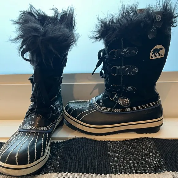 Sorel Daisy Floral Boots Waterproof Joan Of Arctic Tall Fur Trim Booties Size 2