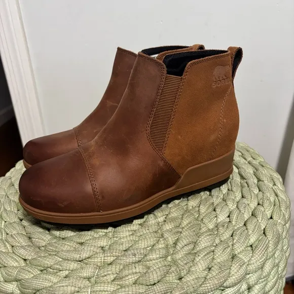 SOREL Evie II Taffy Brown Leather/Suede Hidden Wedge Slip On Chelsea Boots