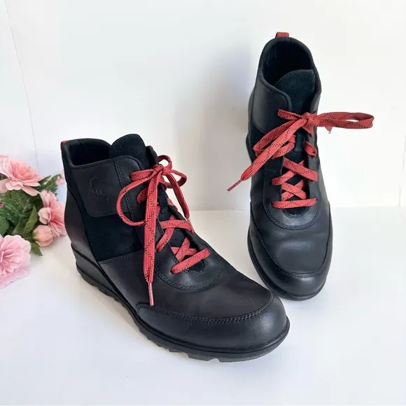 SOREL Evie Sport Lace Black Red Suede Leather Waterproof Sneaker Wedge Booties