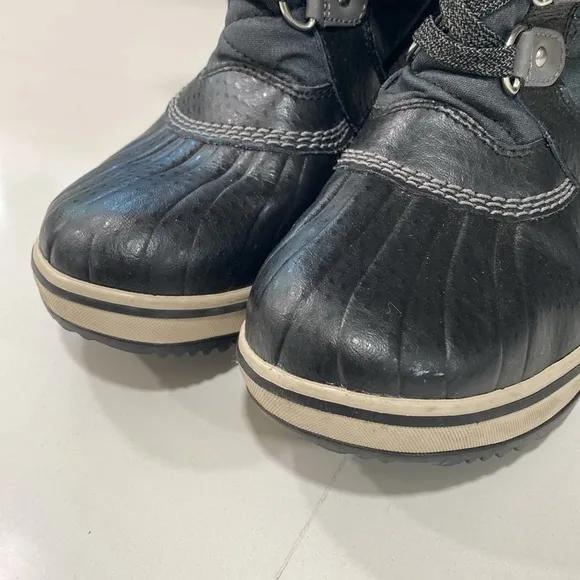 Sorel Girls Tofino II Faux‎ Fur Waterproof Winter Boots Size 4 Youth