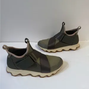 Sorel Green Kinetic Sneak, Knit Sneaker with Scalloped Sole and Stretch Straps