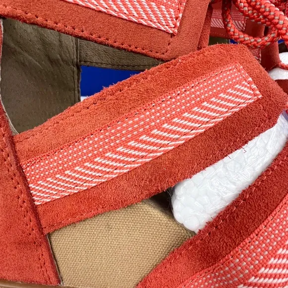|•SOREL•| Joanie II Leather Wedge Sandal - Orange