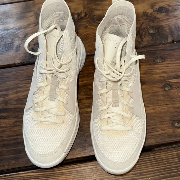 Sorel off white Ona 503 lace-up hi-top sneakers. Size 7.5. NWOT.