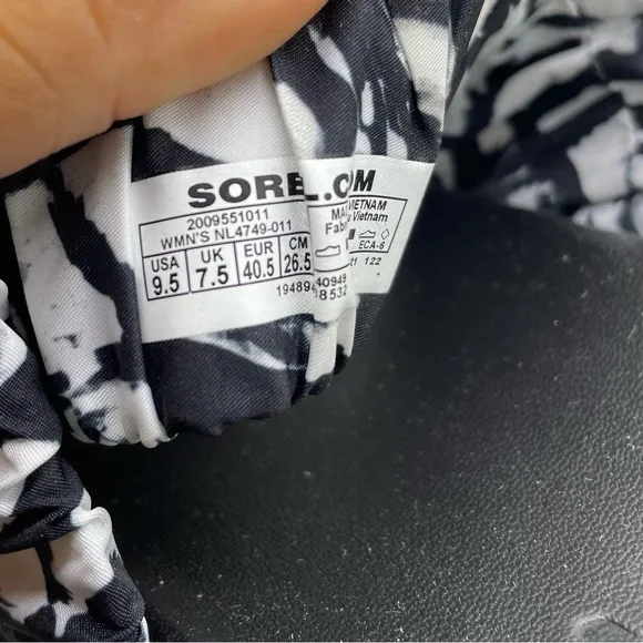 Sorel roaming two strap platform slide sandals women Size 9.5
