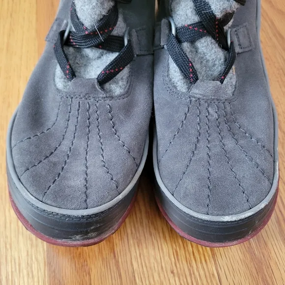 Sorel Tivoli High II Felt Winter Boots Fleece Lined Size US Women's 10 Grey Red