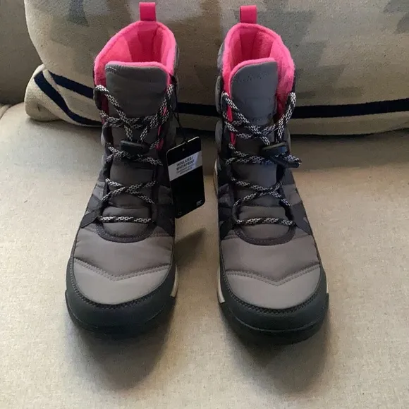 Sorel whitney II winter sport boots gray/pink NEW