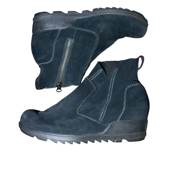 Sorel Women's Evie Bootie Size 9.5 Waterproof Black Suede Zip Wedge Ankle Boots