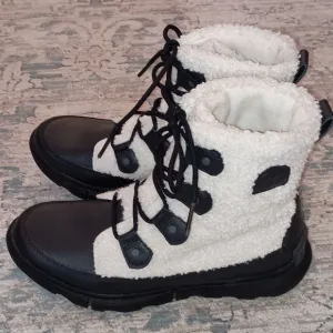 Sorel Women's Explorer ll Joan Boots Size Size 9