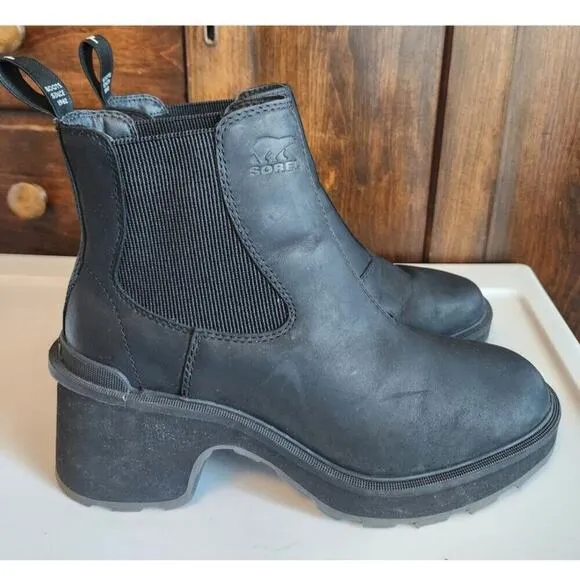 Sorel Women's  Hi-Line Heel Chelsea Boots Size 9