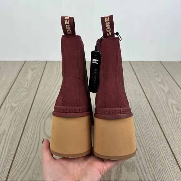 Sorel Women's Hi-Line Heel Chelsea Boots US11 Spice, Tawny Buff $190