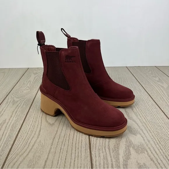 Sorel Women's Hi-Line Heel Chelsea Boots US7.5 Spice, Tawny Buff $190