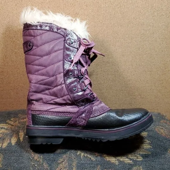 SOREL - Youth Tofino II Winter Snow Boots with Faux Fur Cuff