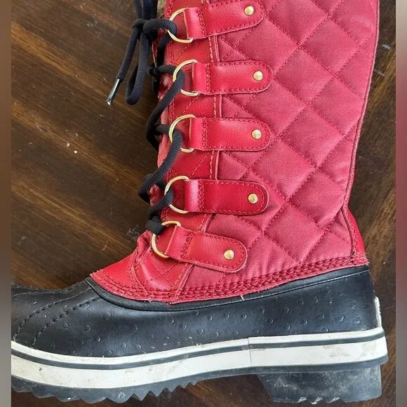 Sorel Tofino Waterproof Boots Fur Trim Red Size 7