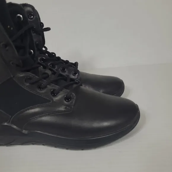 Soulsfeng Men‎ 7.5  Tactical Boots Lightweight Breathable Military Combat Boots