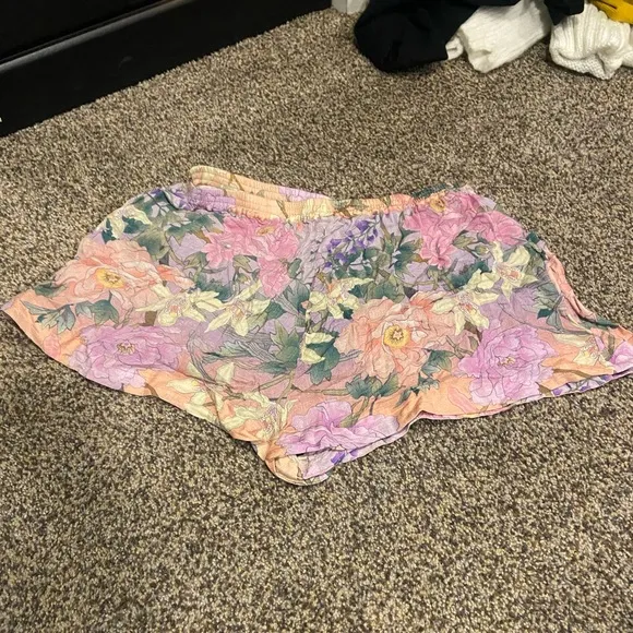 Spell Lily flutter shorts size L