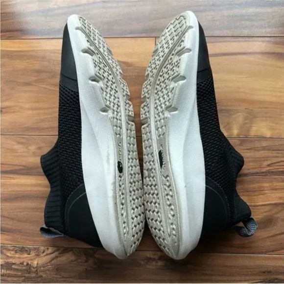 Spenco fly knit sneakers 7.5