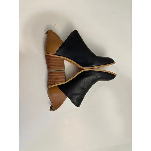 Sseko Women's Genuine Leather Zip Up Back Two-Toned Heeled V Boots Size 10