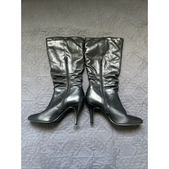 Steve Madden Black Tribune Vintage Leather Slouchy Boots Almond Toe SZ 10M Sexy