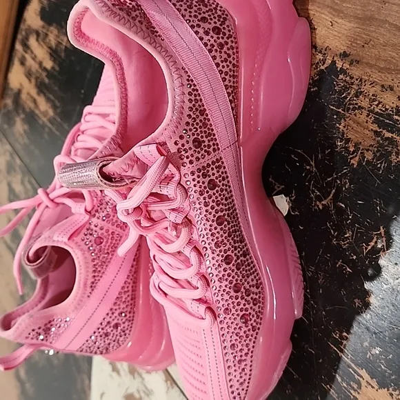 Steve Madden Maxima Hot Pink Platform Rhinestone Sneakers size 10 Womens
