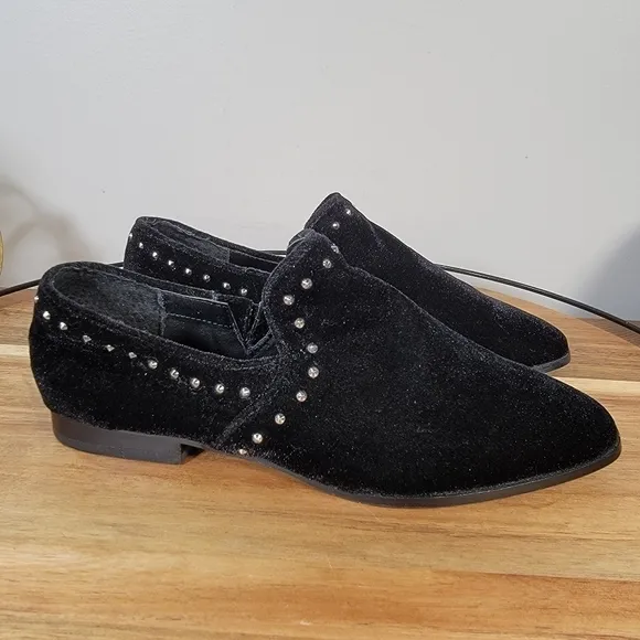 Steven Steve Madden Archie Loafers Black Velvet Studded Flats Size 6