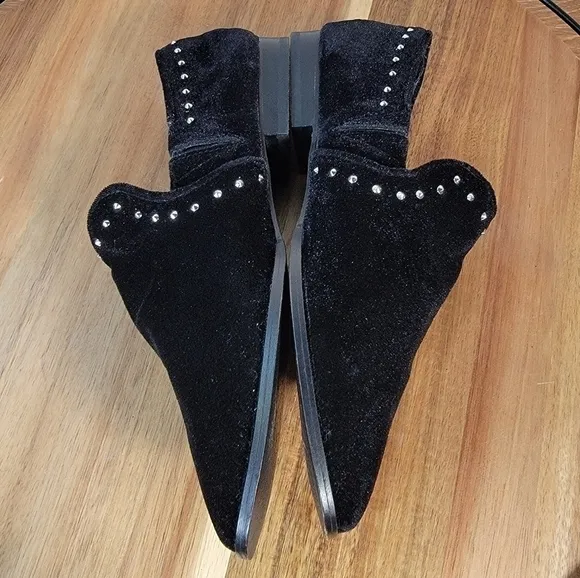 Steven Steve Madden Archie Loafers Black Velvet Studded Flats Size 6