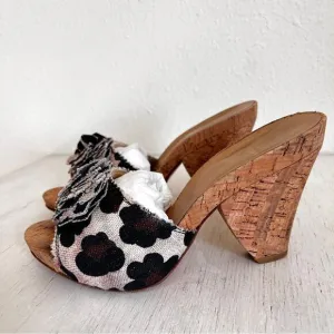 Stuart Weitzman animal print heeled slides size 8